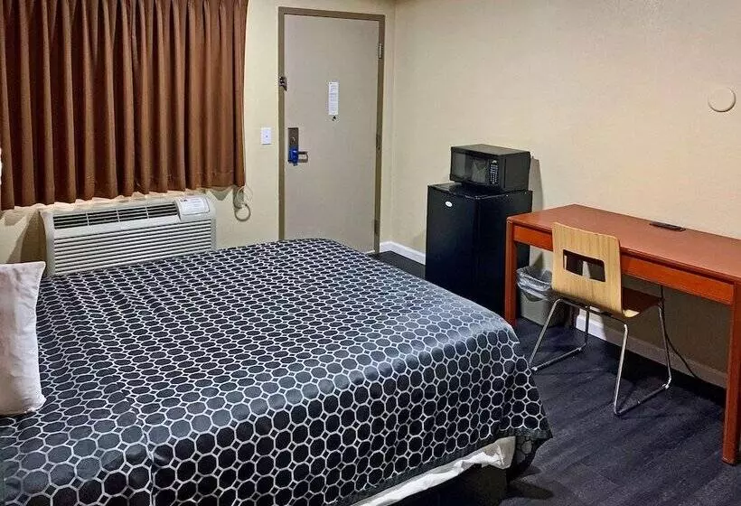 Отель Rodeway Inn Sacramentouniversity Area