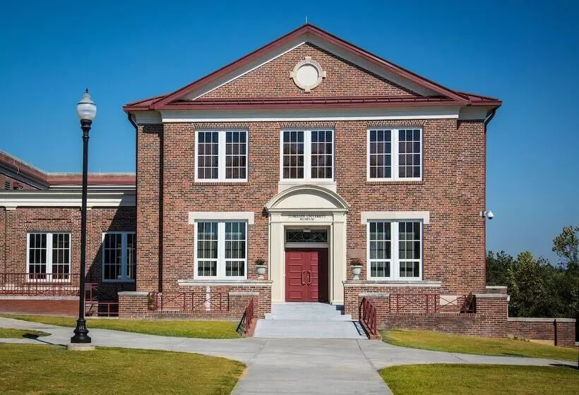 Kellogg Hotel & Conference Center