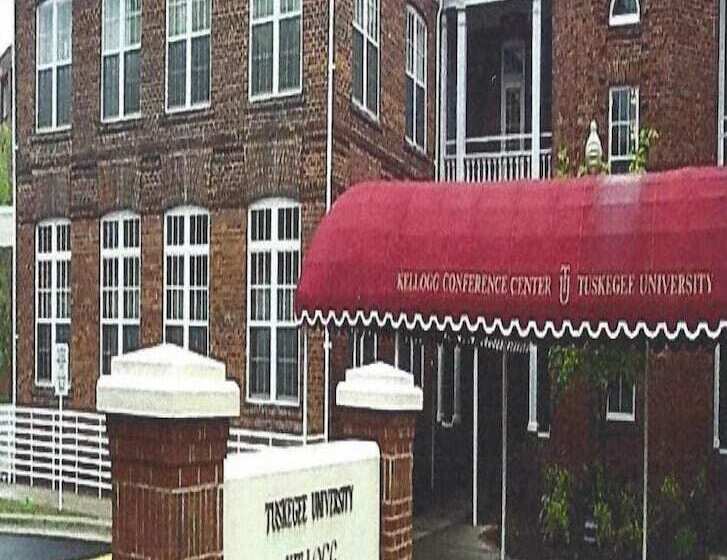 Kellogg Hotel & Conference Center