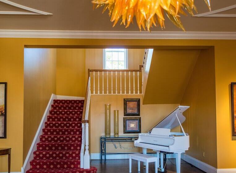 Kellogg Hotel & Conference Center