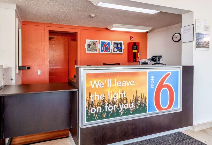 Motel 6 Mansfield, Oh