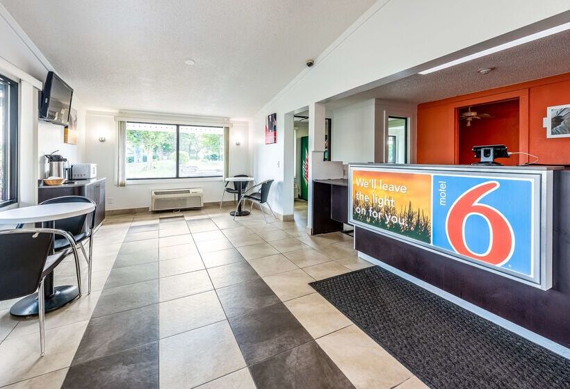 Motel 6 Mansfield, Oh