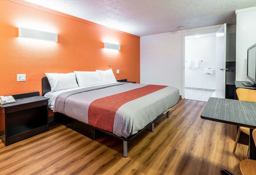 Motel 6 Mansfield, Oh