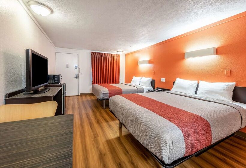 Motel 6 Mansfield, Oh