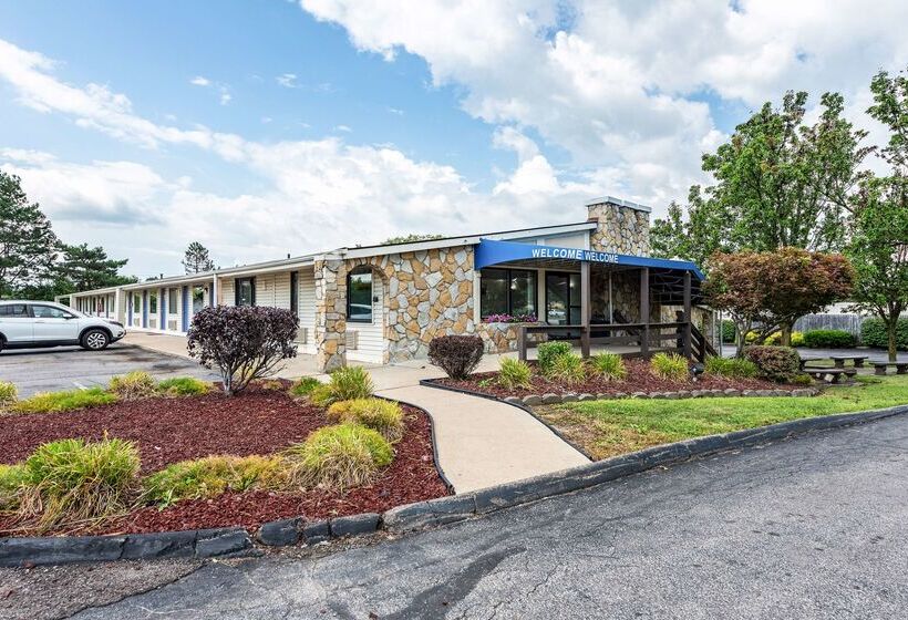 Motel 6 Mansfield, Oh