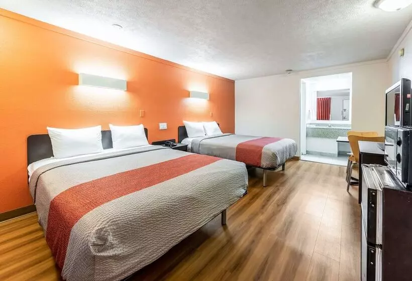 Motel 6 Mansfield, Oh