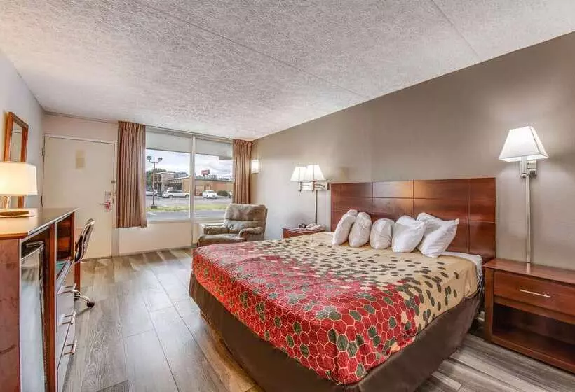 汽车旅馆 Econo Lodge Eden