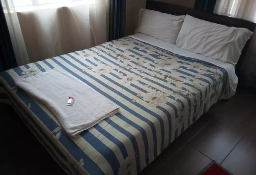 Bricks Pub & Hotel   Adults Only