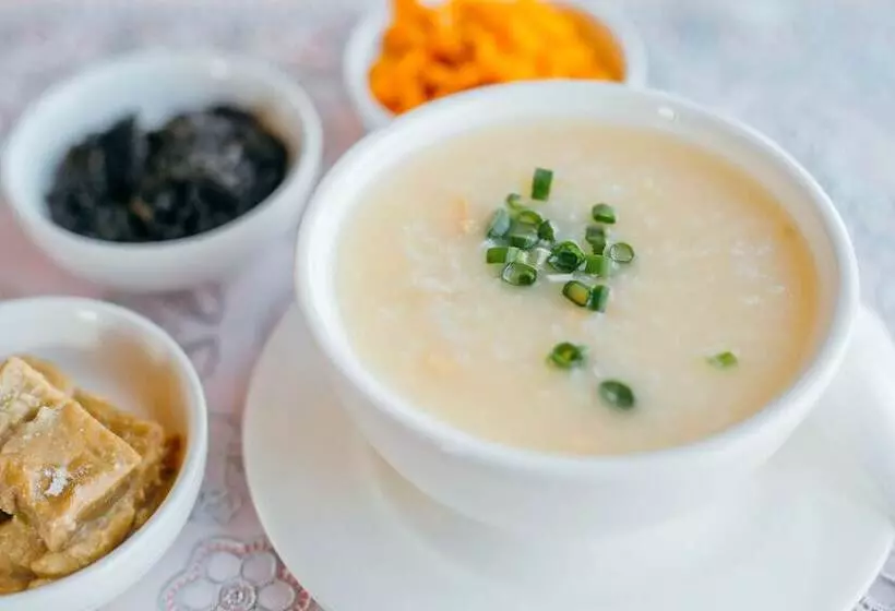 Fanli Hotel Beihai