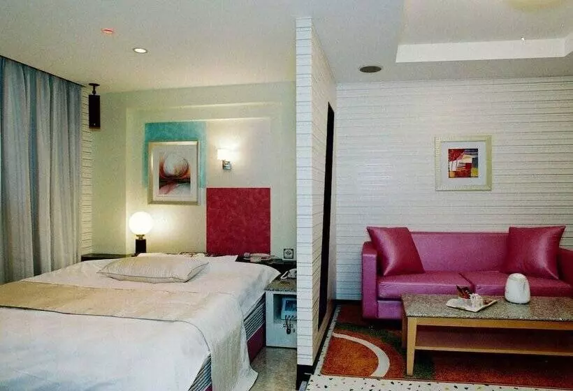 ホテル Antoinette  Spa Resort  Adult Only