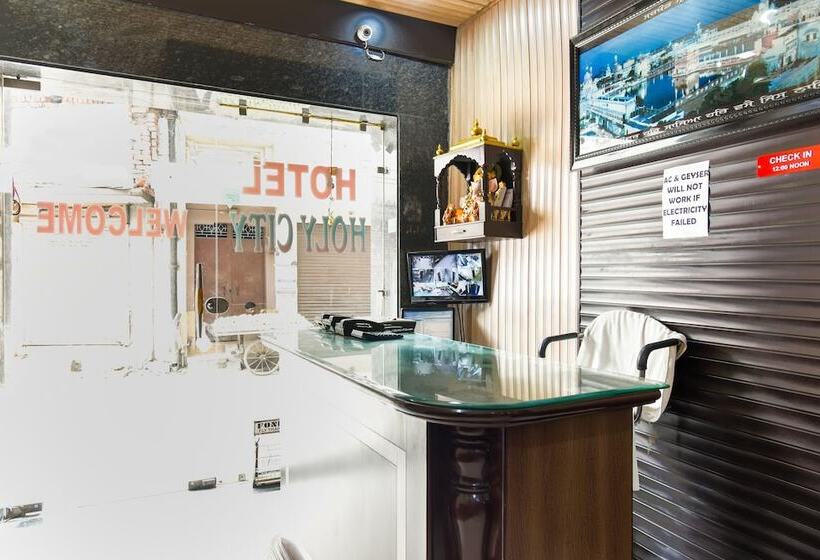 Hotel Holy City
