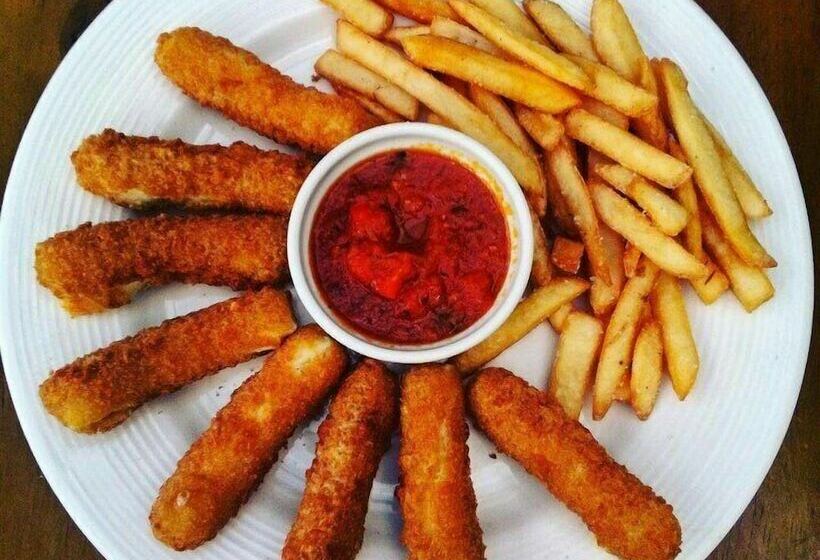 هتل Royal Santa Ana