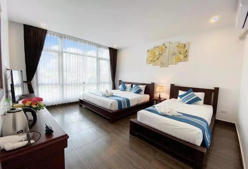 Hotelli Serene Premier Vangvieng