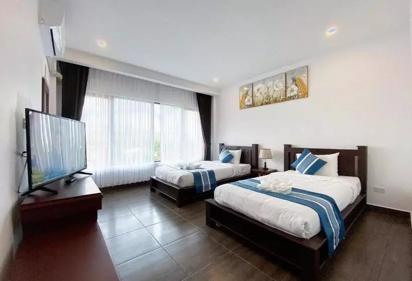 Hotelli Serene Premier Vangvieng