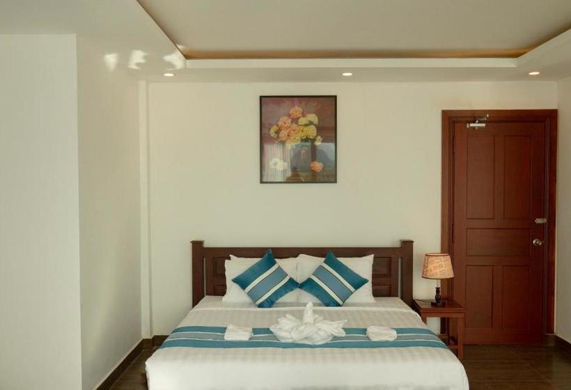 בית מלון כפרי Serene Premier Vangvieng