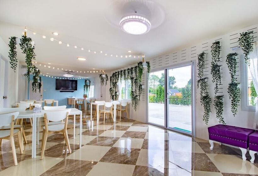 هتل The Bed Boutique House