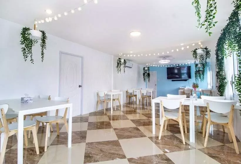 هتل The Bed Boutique House