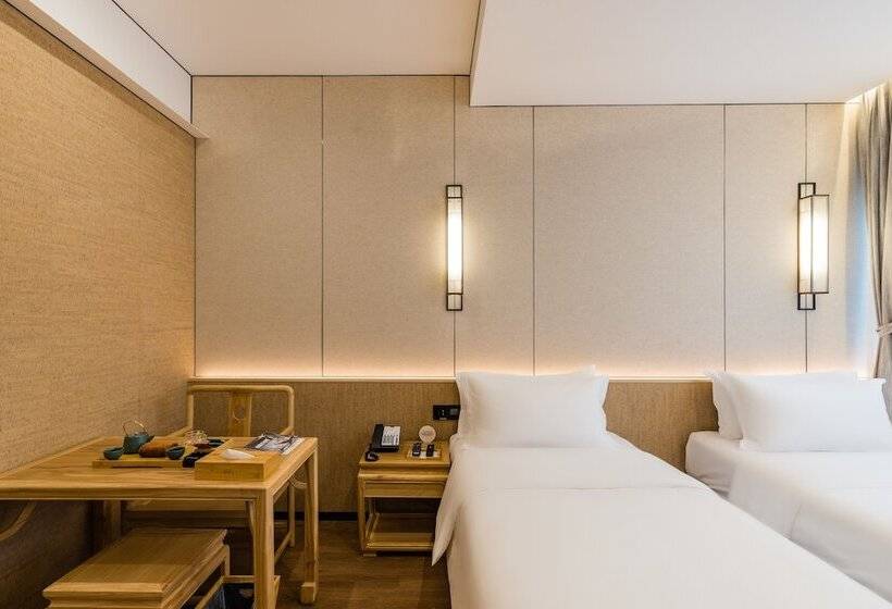 Hotel The Hidden House Chengdu Chunxi Road Branch