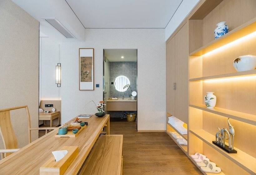 Hotel The Hidden House Chengdu Chunxi Road Branch