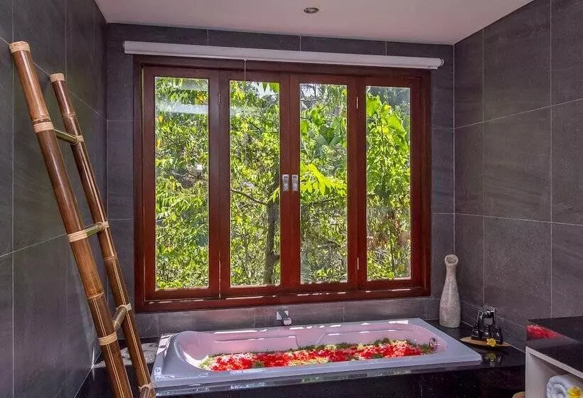 ホテル Ubud Hills Villas & Resort