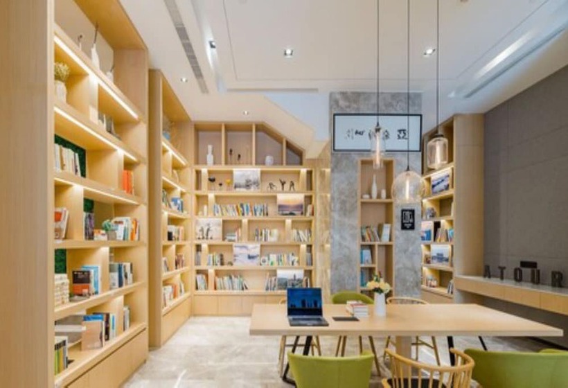 Atour Hotel Shenzhen Luohu Shuibei Ibc