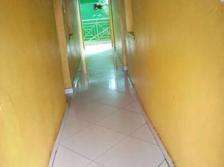 تختخواب و صبحانه Elpaso Lodge