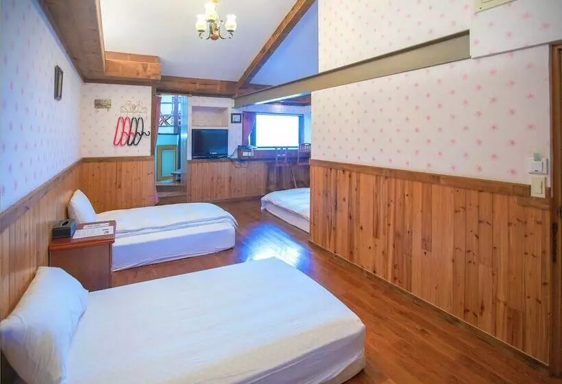 تختخواب و صبحانه Hualien Sea Sky Resort