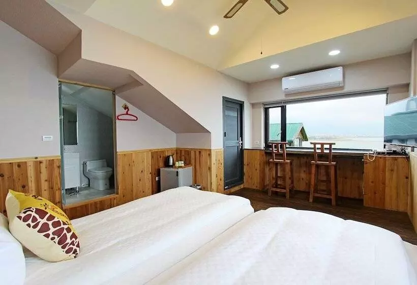 تختخواب و صبحانه Hualien Sea Sky Resort