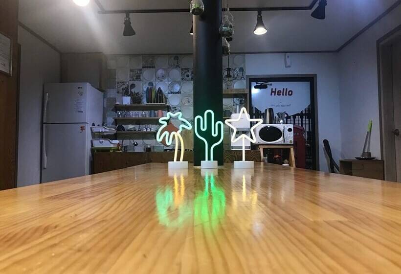 Gaebabbaragi Star Guest House   Hostel