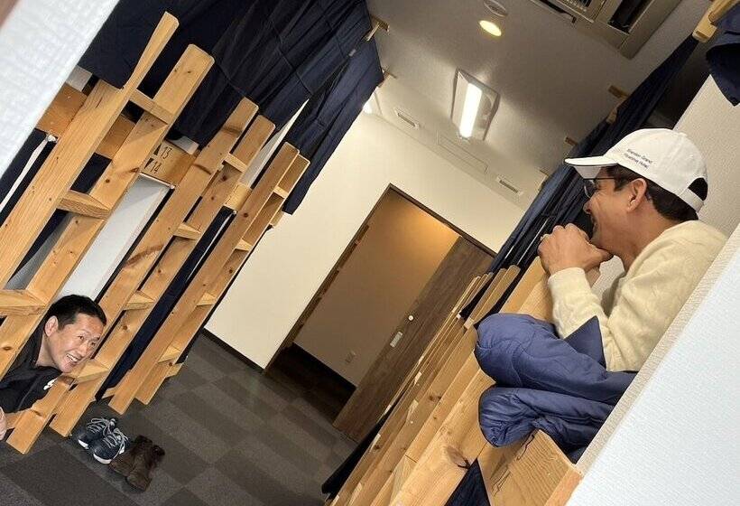 Общежитие Hiroshima Guest House Nice Day