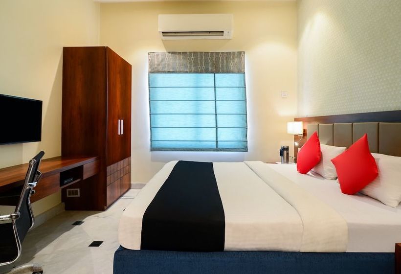 Hotel Capital O 7200 Yks