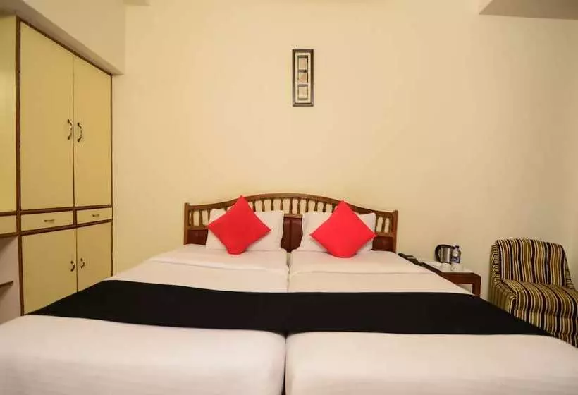 هتل Capital O 7200  Yks