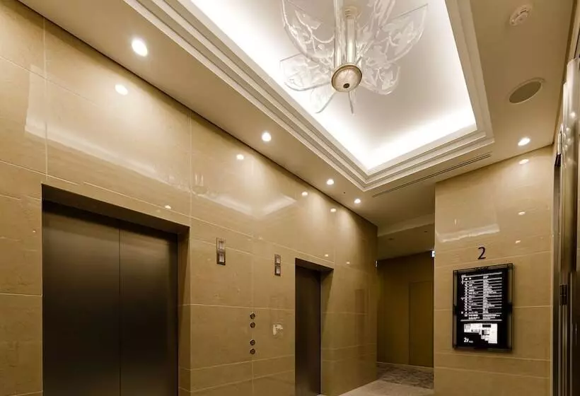 هتل Dans Le Coeur Osaka Umeda