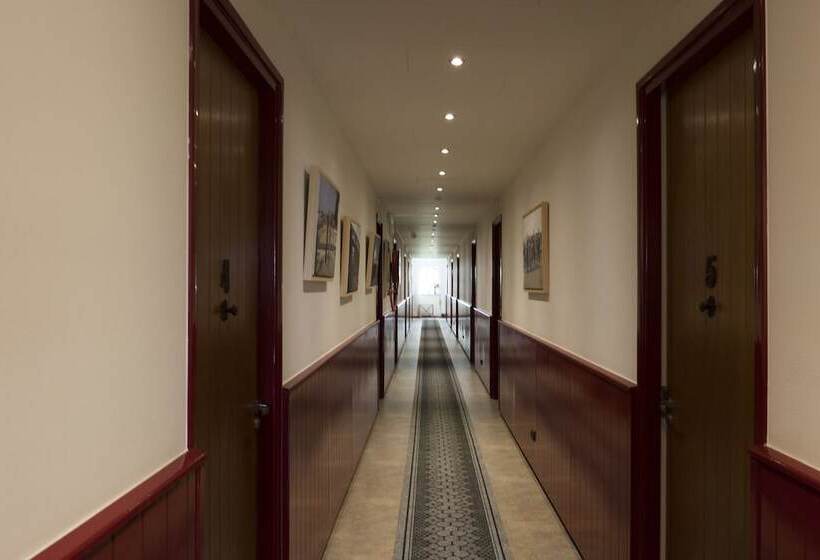 Отель Herberg De Lindehoeve