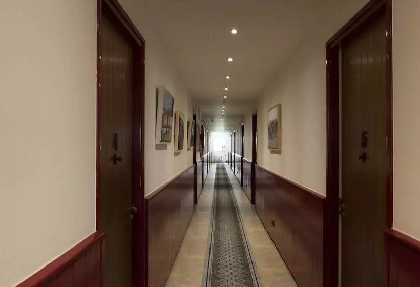 Hotelli Herberg De Lindehoeve