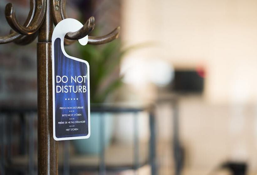 Отель Herberg De Lindehoeve