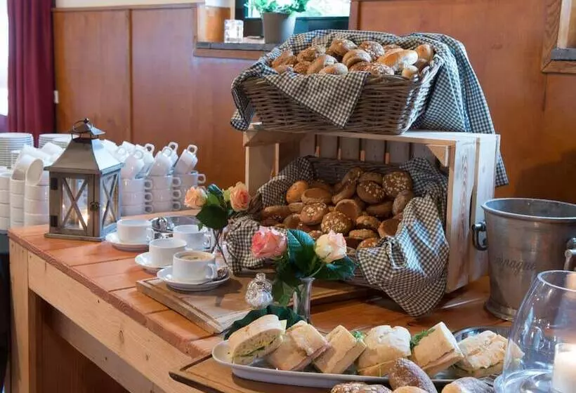 Hotelli Herberg De Lindehoeve