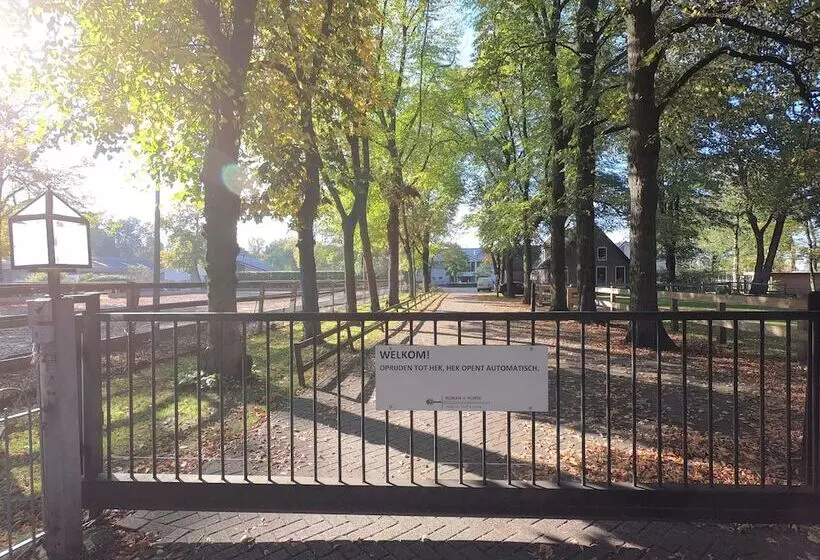 ホテル Human & Horse