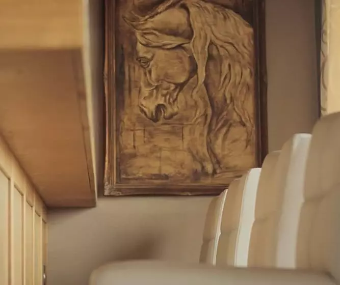 ホテル Human & Horse