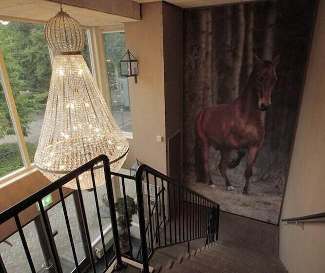 בית מלון כפרי Human & Horse