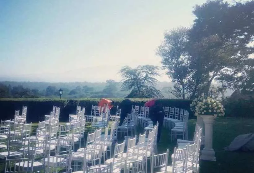 هتل Le Pristine Wellness And Healing