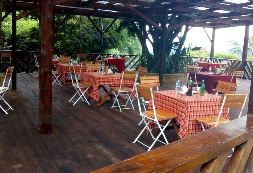 هتل Le Pristine Wellness And Healing