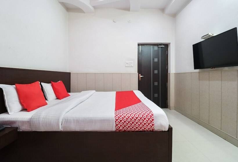 فندق Malik Regency By Oyo Rooms