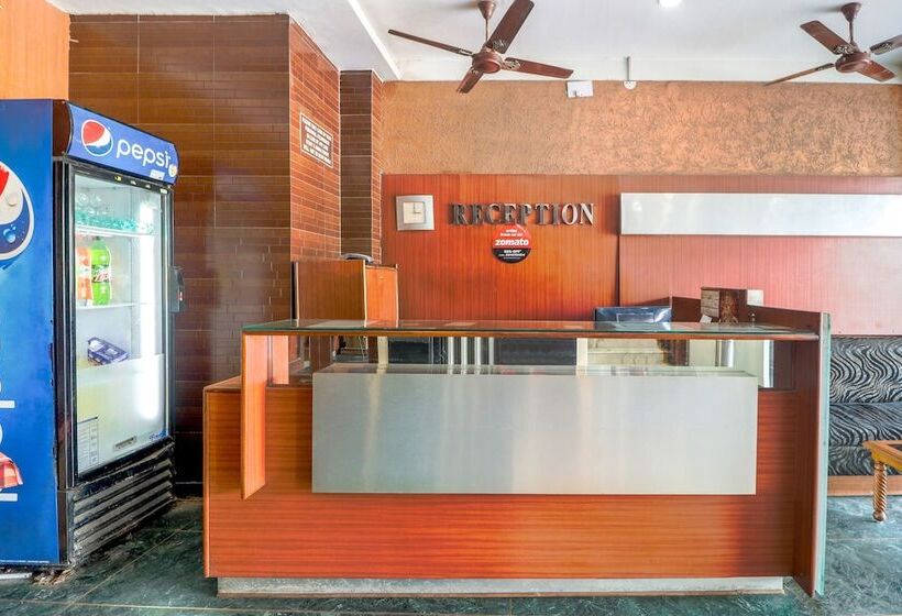 فندق Malik Regency By Oyo Rooms