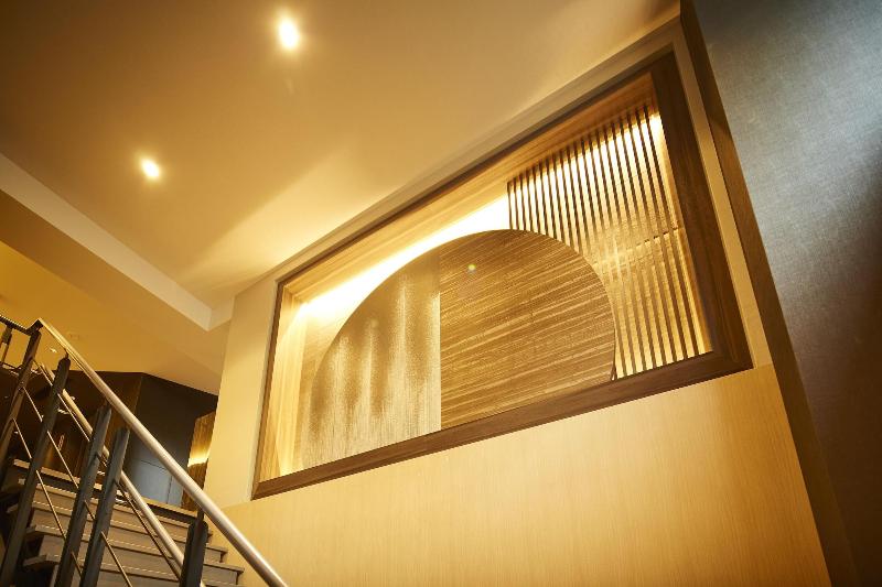 هتل Monday Kyoto Karasumanijo