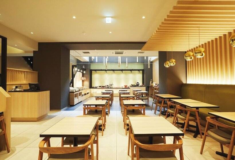 هتل Monday Kyoto Karasumanijo