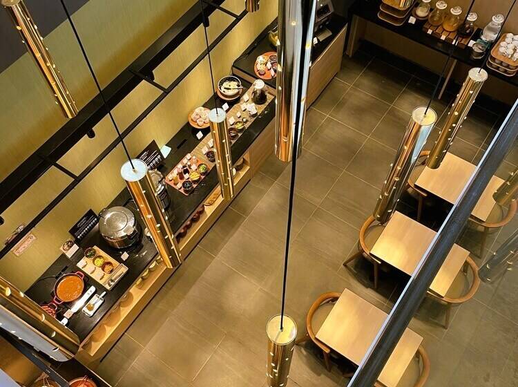 هتل Monday Kyoto Karasumanijo