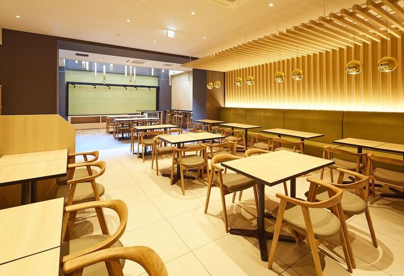 هتل Monday Kyoto Karasumanijo