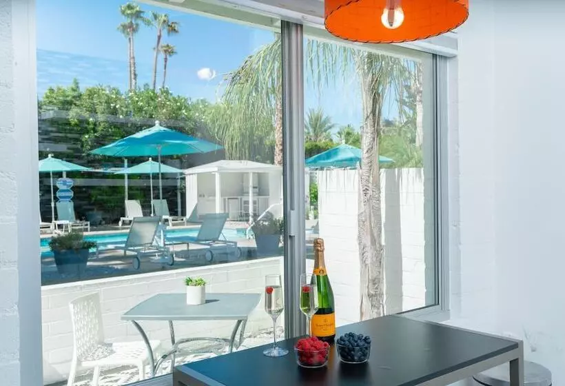 Motelli Bellevue Oasis  Adults Only