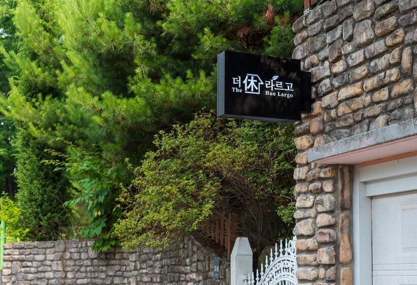 פנסיון The Hue Largo Bundang